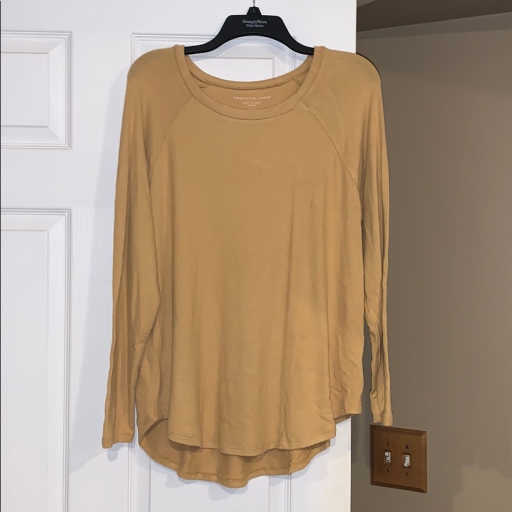 American Eagle Long Sleeve